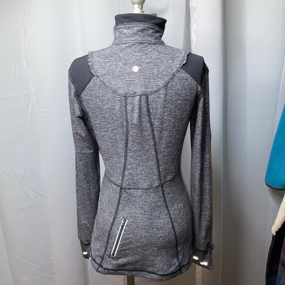 Lululemon Run: Your Heart Out Pullover Sz 6 black grey jacket compression - Picture 3 of 7